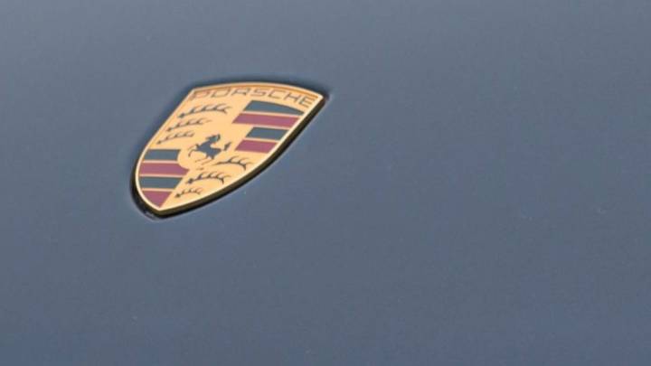 CHP chases Porsche going 100 mph in East Bay, 3 juveniles detained