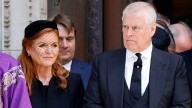 Sarah Ferguson Breaks With Andrew as Royal Safety Net Falls Away