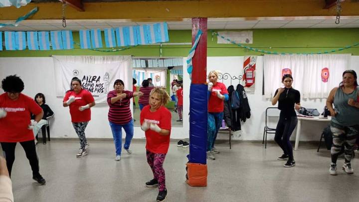 Una escuela de boxeo donde las mujeres aprenden a defenderse de la violencia