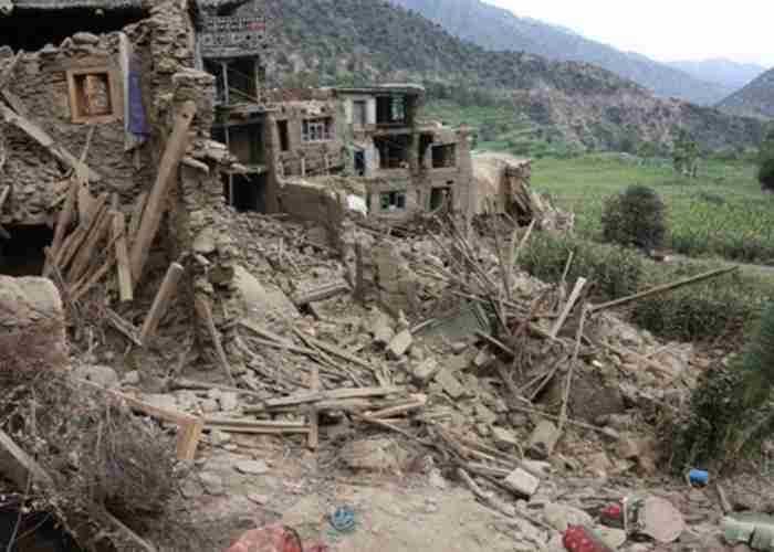 Powerful earthquake hits Afghanistan killing 7, over 100 injured
