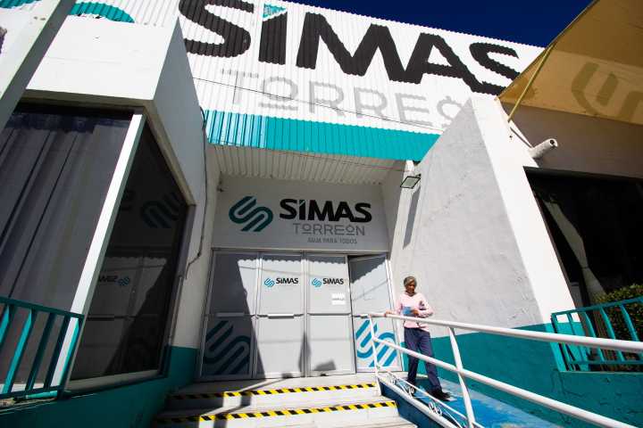 Simas Torreón busca adquirir pozo para reforzar el abasto de agua en zona de alta demanda