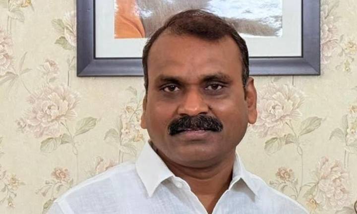DMK govt deceiving sanitation workers struggling for livelihood: Union Minister L Murugan