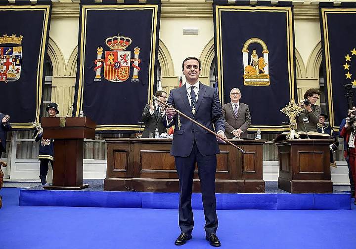El presidente de la Diputación de Almería presenta su renuncia