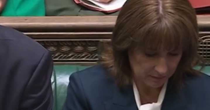 Rachel Reeves handed phone as major budget details LEAK minutes before speech