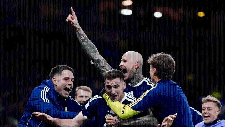 Juega en el Liverpool, clasificó al Mundial 2026 y recordó con emoción a Diogo Jota: «Está sonriendo…»