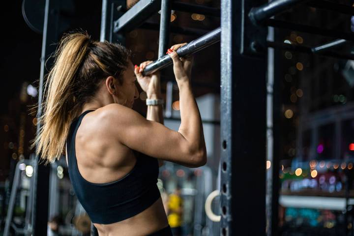 Calisthenics catching on as no-frills route to physical fitness