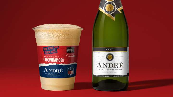 New England 'ChowdaMosa' includes clam juice, heavy cream, lemon juice