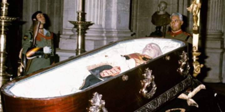 50 años de la muerte —oficialmente— del dictador Franco