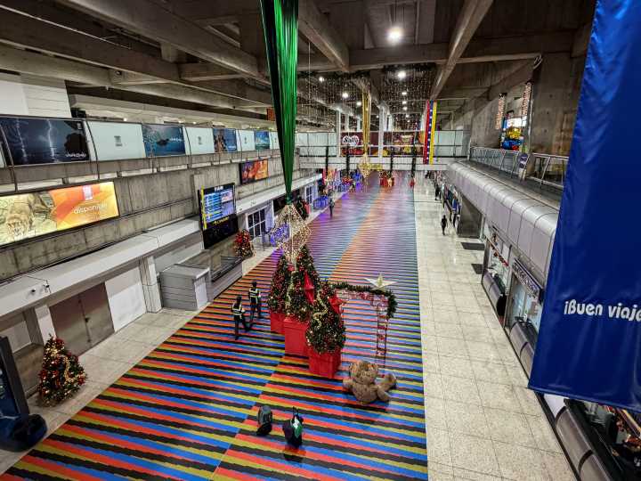 Más aerolíneas suspenden sus vuelos a Venezuela y ya son 11 las que dejaron de operar por el alerta de Estados Unidos