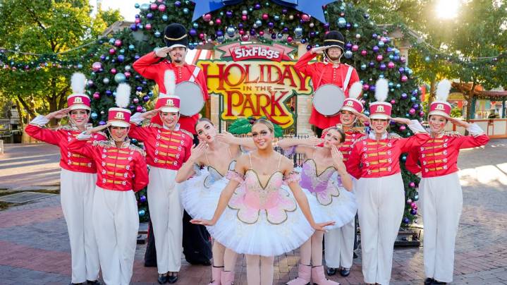 Six Flags Fiesta Texas to dazzle with 'largest-ever' Holiday in the Park celebration