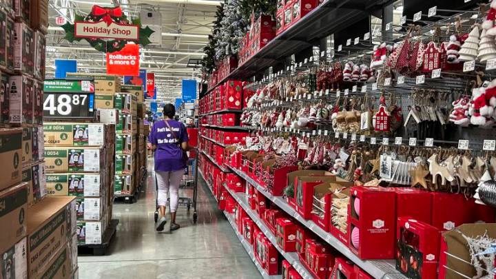 Here’s what the latest inflation and spending data reveals about the US economy