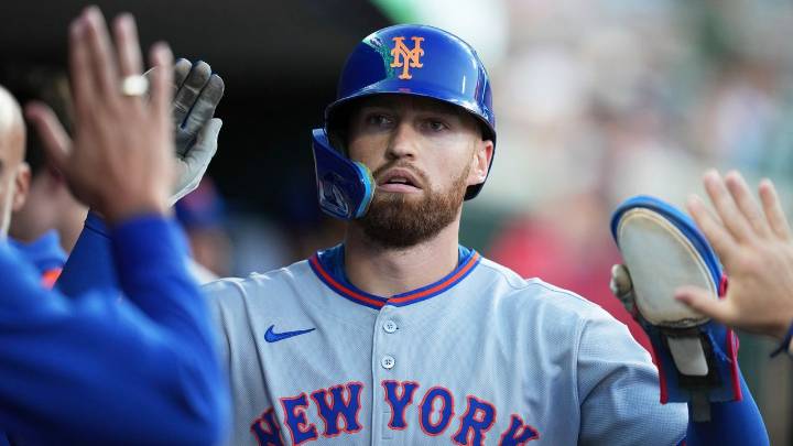 Rangers and Mets agree on Semien for Nimmo, AP source says