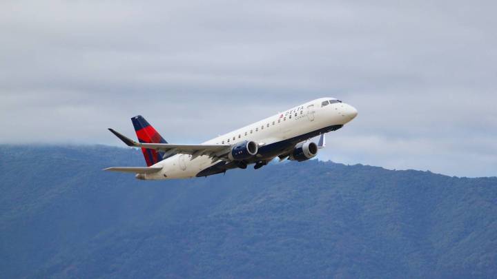 Republic Airways Becomes The World's Largest Embraer E