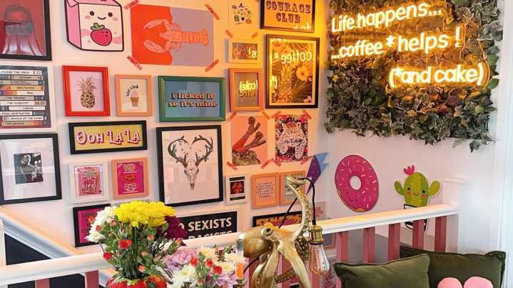 20 Funniest Home Decor Items That Made Us Laugh Our Way Through 2025