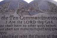Judge orders Texas schools to remove Ten Commandments displays