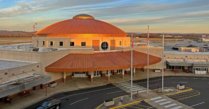 Chattanooga travelers worry about holiday flight plans amid ongoing air travel delays