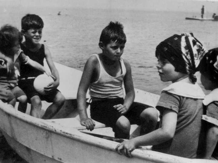 La hermana de John Fitzgerald Kennedy que fue escondida por el clan: ataques de ira, descontrol sexual y lobotomía