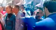 Hombre acosa a la presidenta Claudia Sheinbaum mientras caminaba por fuera de Palacio Nacional