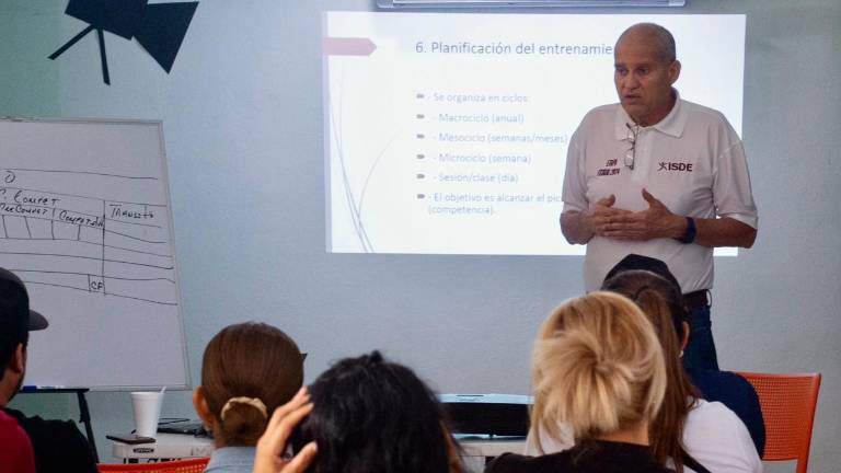 Isde arranca programa de capacitación para entrenadores rumbo a la Olimpiada Nacional 2026