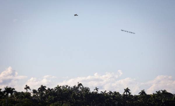 Diputados publicaron mails que demostrarían que Trump "sabía lo de las jóvenes"