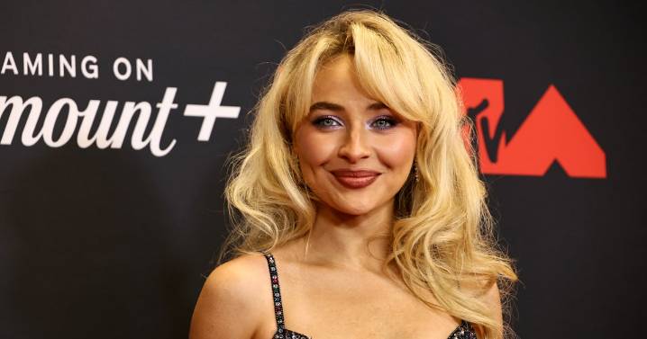 Sabrina Carpenter’s Preppy No-Pants Looks Were So NSFW