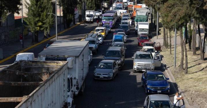 Alistan transportistas del Edomex bloqueos en accesos a CDMX