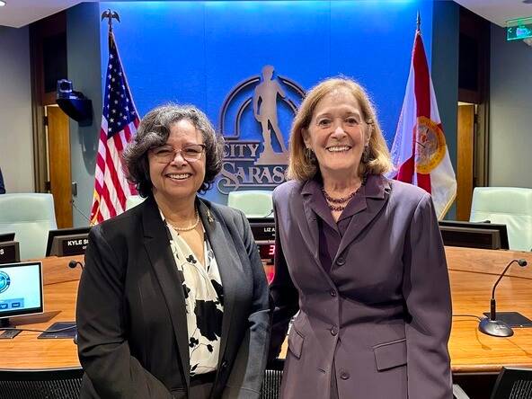 City of Sarasota selects new mayor, vice mayor