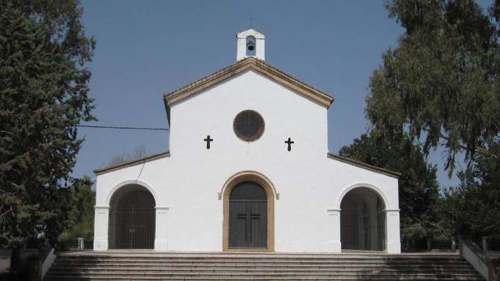Los vecinos reclaman al alcalde la instalación de alumbrado eléctrico en el Paseo Alto de Cáceres a comienzos de 1920