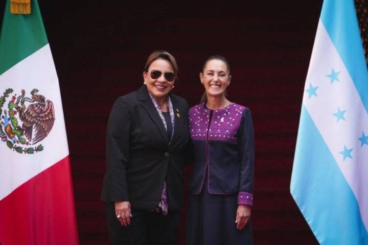 Sheinbaum recibe a Xiomara Castro en Palacio Nacional: encuentro clave México