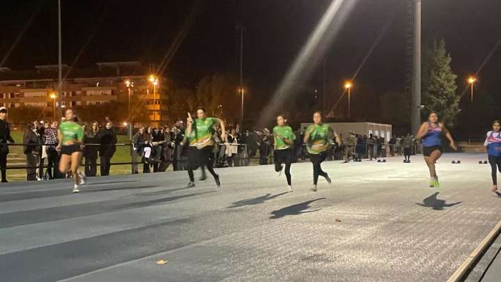 Multitudinaria jornada de Escolares y Liga Municipal de Atletismo en Huesca