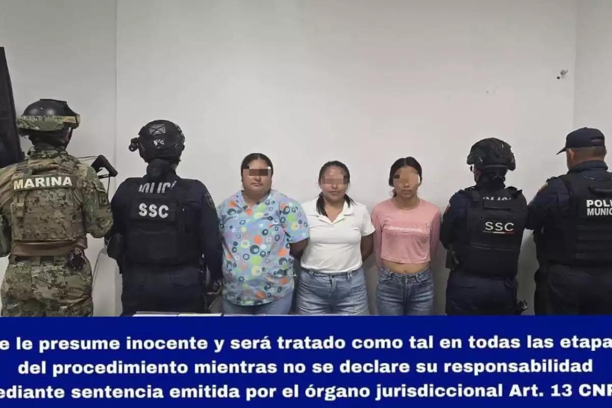 Caen tres mujeres con marihuana, cristal y más de 300 dólares en Cozumel