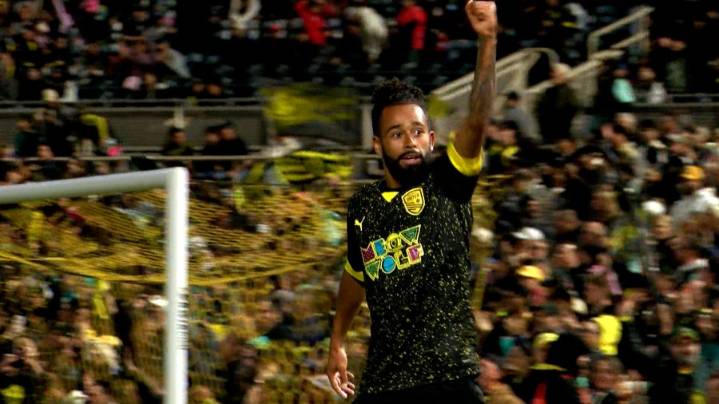 NM United wins opening round playoff match