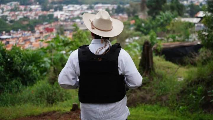 Reportan supuesta identificación del homicida de Carlos Manzo