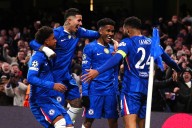 Tres goles anulados salvaron al FC Barcelona de una vergüenza histórica ante el Chelsea en Champions League