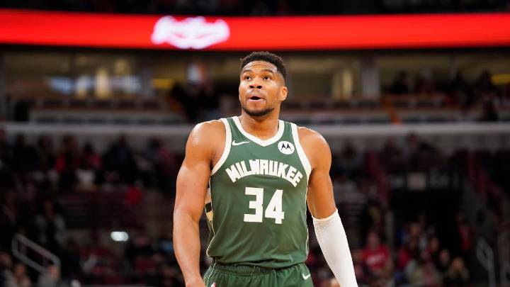 Giannis Antetokounmpo unavailable for Bucks’ game with Hornets