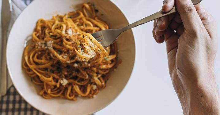 How to make spaghetti bolognese perfectly 'velvety' with 1 ingredient