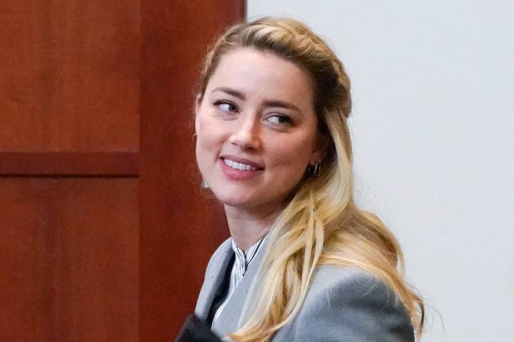 Amber Heard revela tiernas imágenes de su Halloween junto a sus tres pequeños