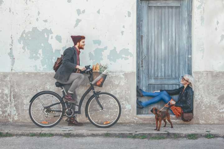 This New Dating App Thinks Your Dog Is Your Best Wingman