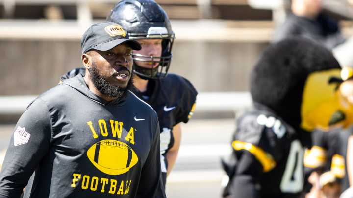 Iowa football remains optimistic about Hawkeyes' tight ends