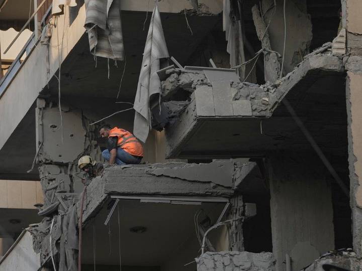 Israel kills Hezbollah 'chief of staff' in targeted Beirut airstrike