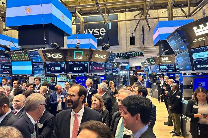 El riesgo país perfora la barrera de los 600 puntos básicos