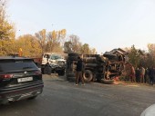 Two Drivers injured after Tippers collide head