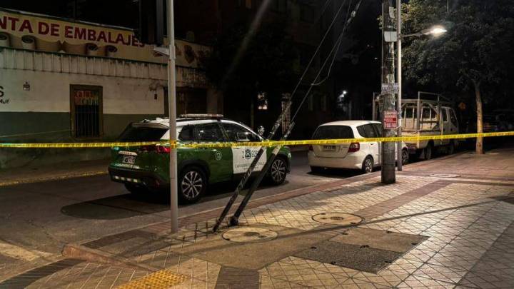 Asesinan a estudiante de arquitectura fuera de su casa en Santiago: fue baleado por un sujeto en bicicleta
