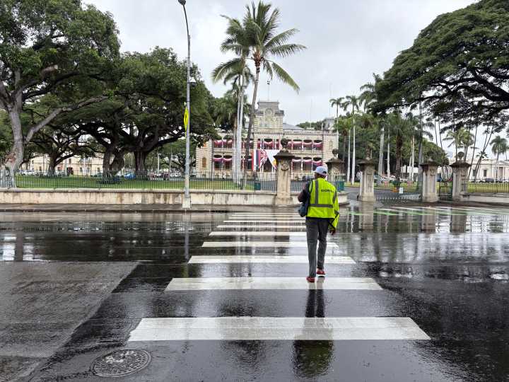 Fix It! Popular Downtown Honolulu Street Crossing Needs To Be More Visible