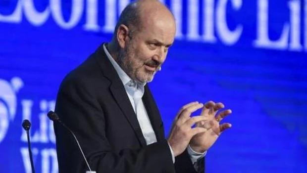 Sturzenegger afirma que la modernización busca que “suba el sueldo de la gente y haya más empleo”