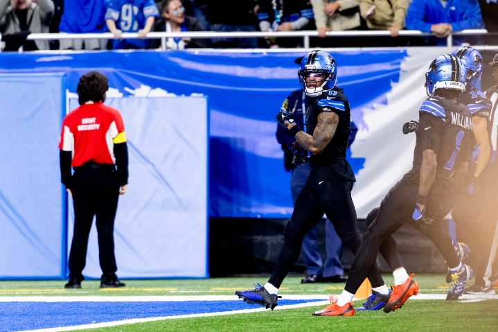 Dan Campbell took over to fix his offense, now he needs to hand Jahmyr Gibbs the keys