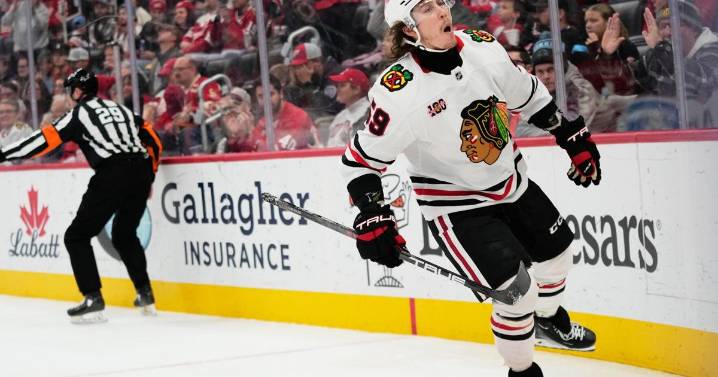 Connor Bedard scores, gets 2 assists to lead Blackhawks over Red Wings 5