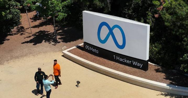 Meta tumbles as investors compare its AI spending splurge to metaverse missteps