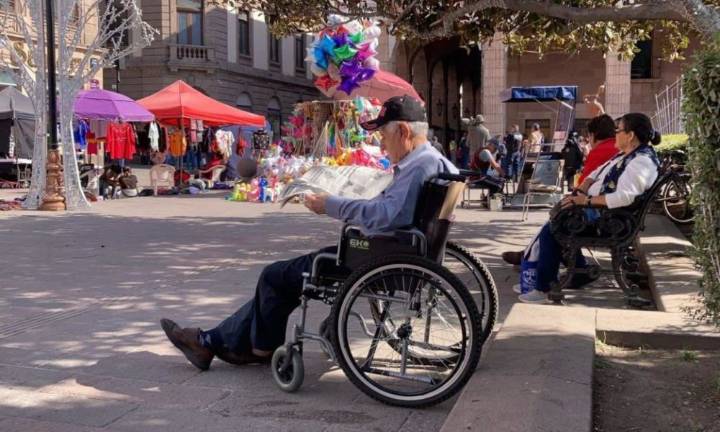 Emilio Rosas propone la creación de un comité para personas con discapacidad en SLP