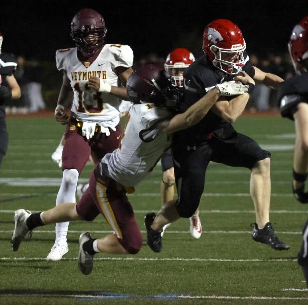 High school Pickorama: Predicting top state semifinal football clashes